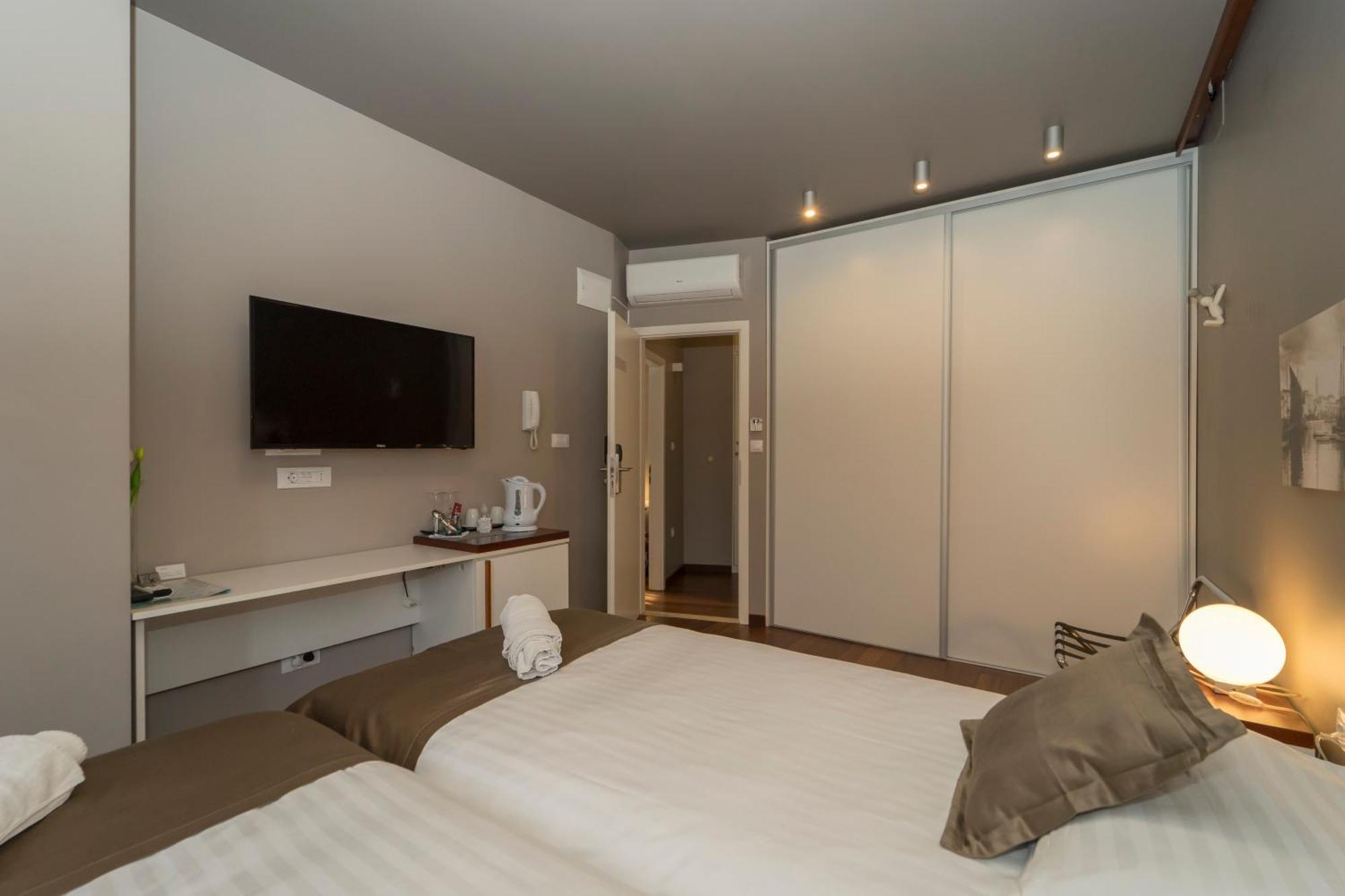Luxury Rooms Silente Bacvice 1 スプリト エクステリア 写真